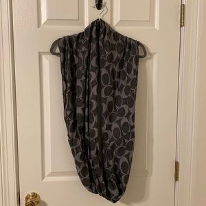 🌟HOST PICK🌟 Coach infinity scarf